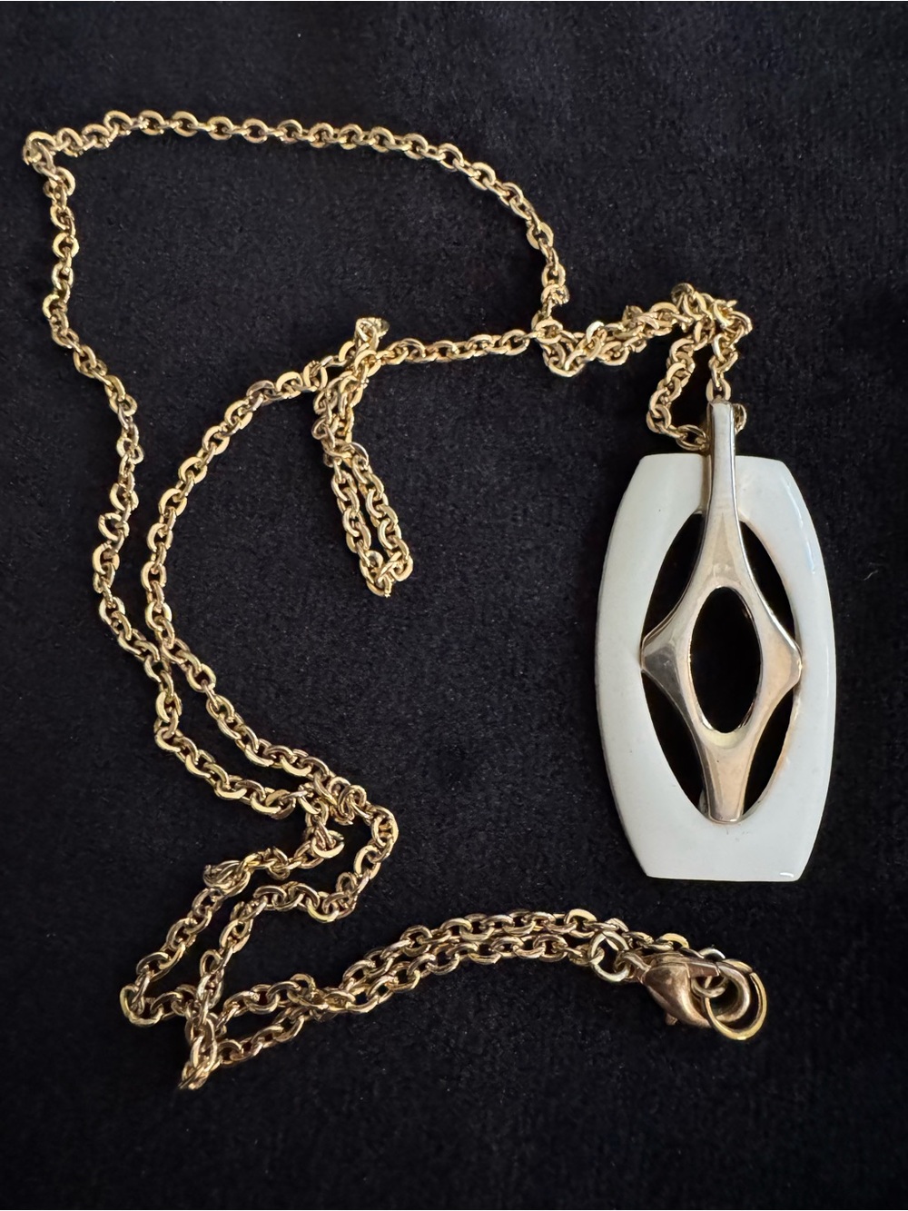Vintage Crown Trifari Pendant Necklace